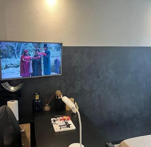 Echec Et Mat Chic - Gare & Hyper Centre *