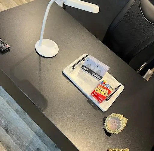 Echec Et Mat Chic - Gare & Hyper Centre 公寓