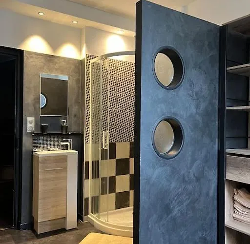 Echec Et Mat Chic - Gare & Hyper Centre 公寓